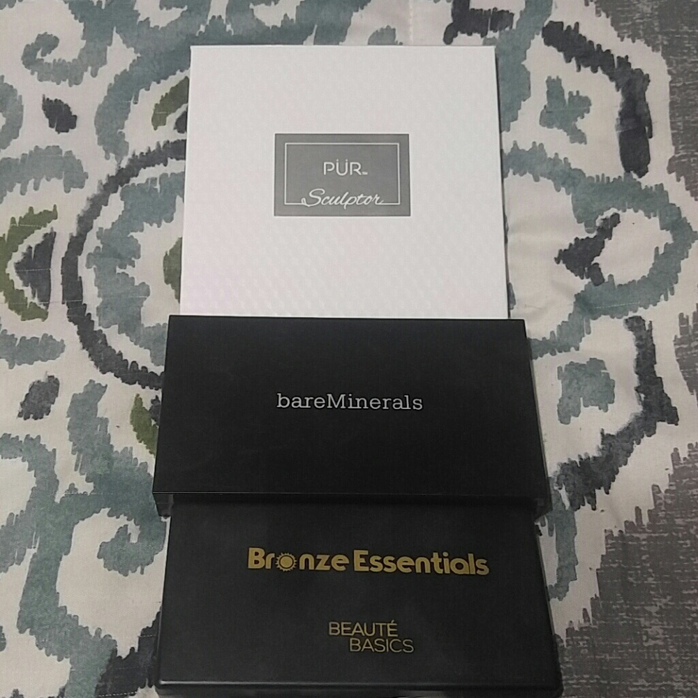 Contour and bronzing/highlight sets